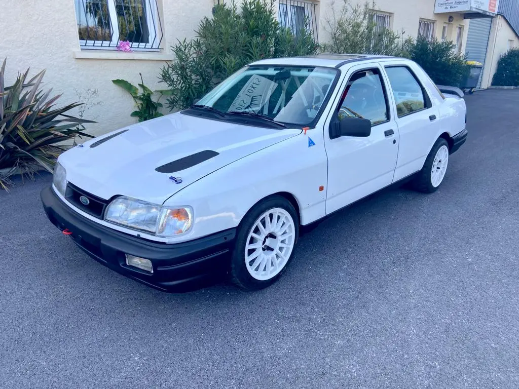 Sierra Cosworth 4*4 asphalt – photo 1