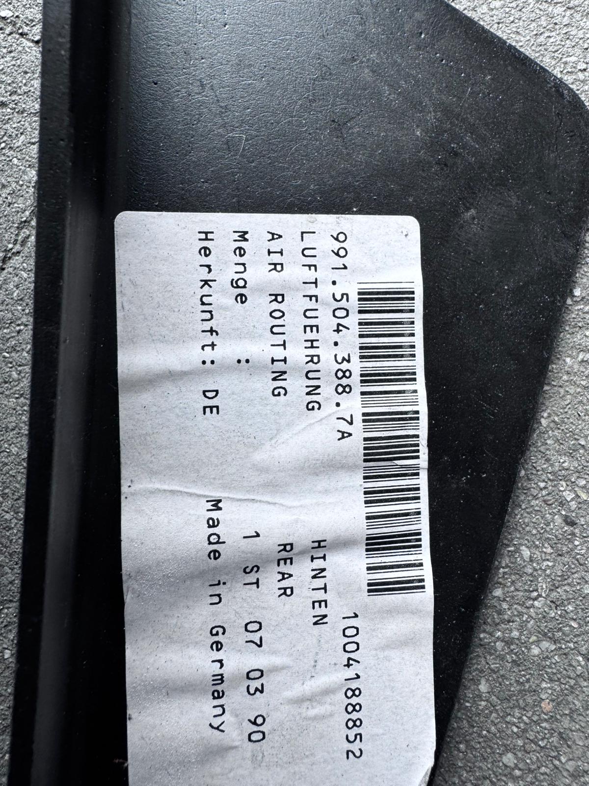 Conduit d’air arrière extérieur droit Porsche 991 GT3 R