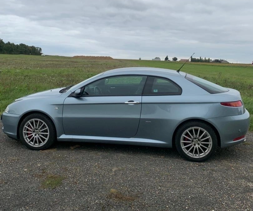 Alfa Romeo GT 3.2L V6 – photo 3