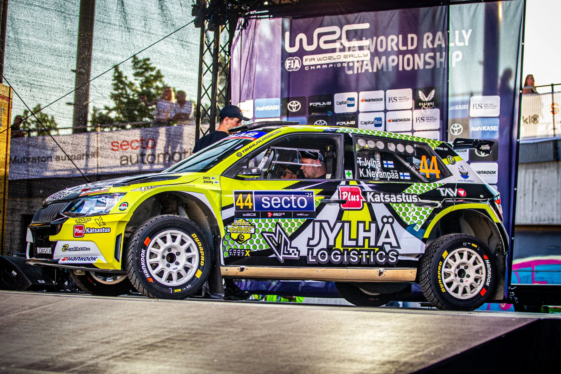 Škoda Fabia R5 — For Rent ERC/WRC/SM – photo 1