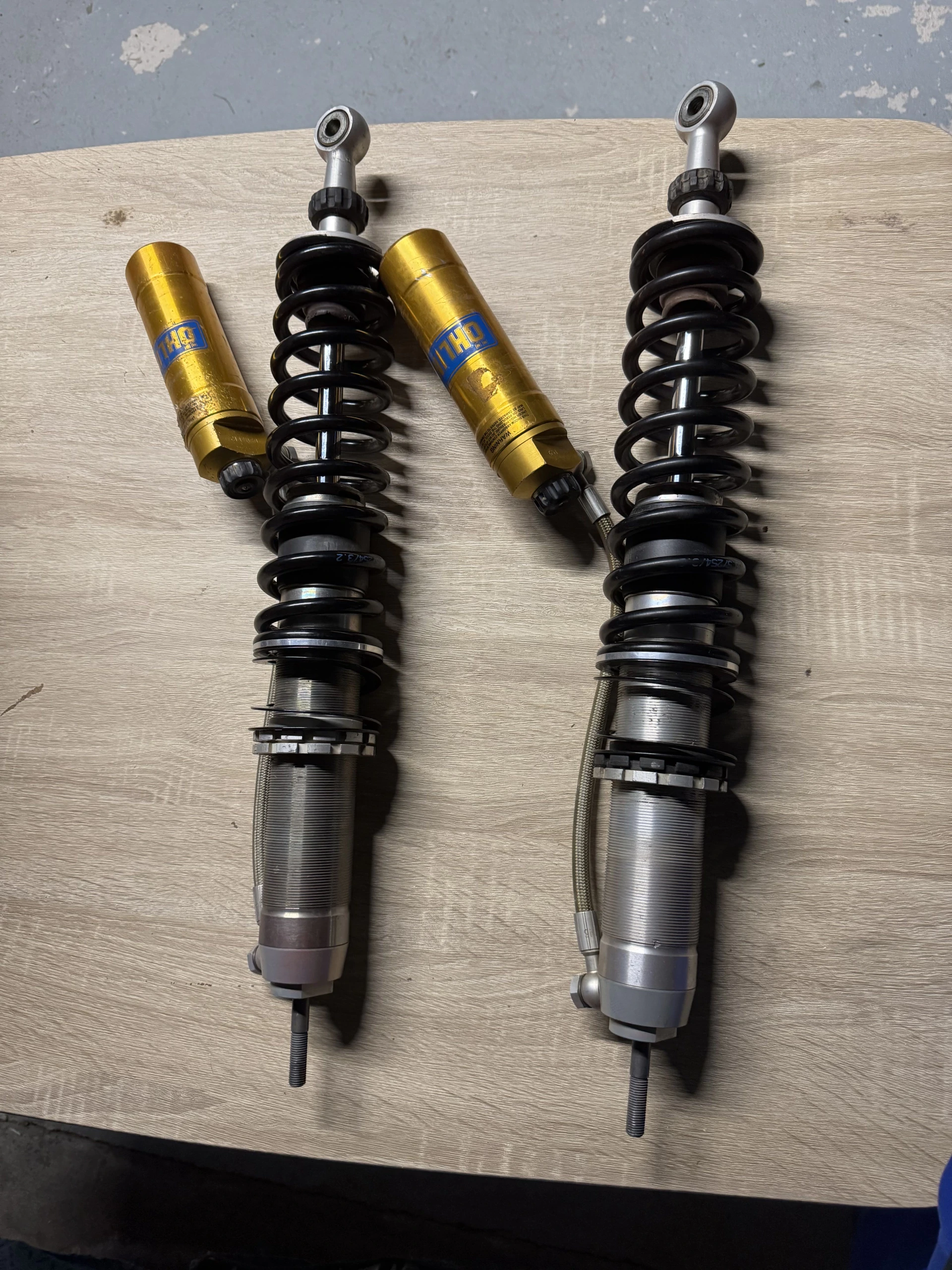Ohlins 2-way shock absorber
