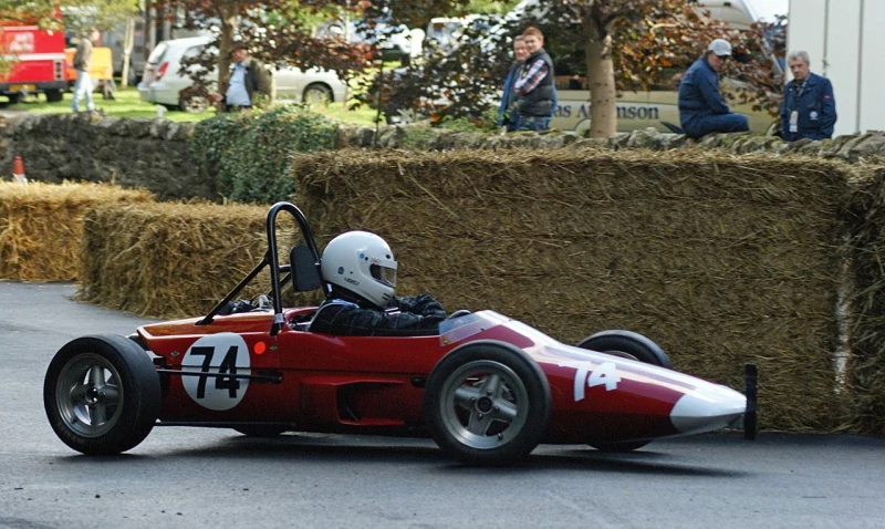 Voiture de course monoplace JW4