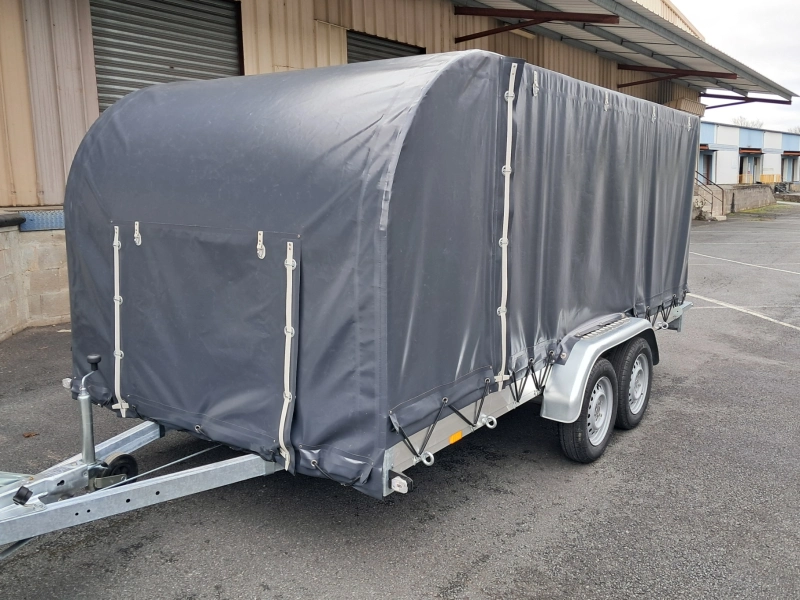 400cm x 188cm tarpaulin trailer made to measure