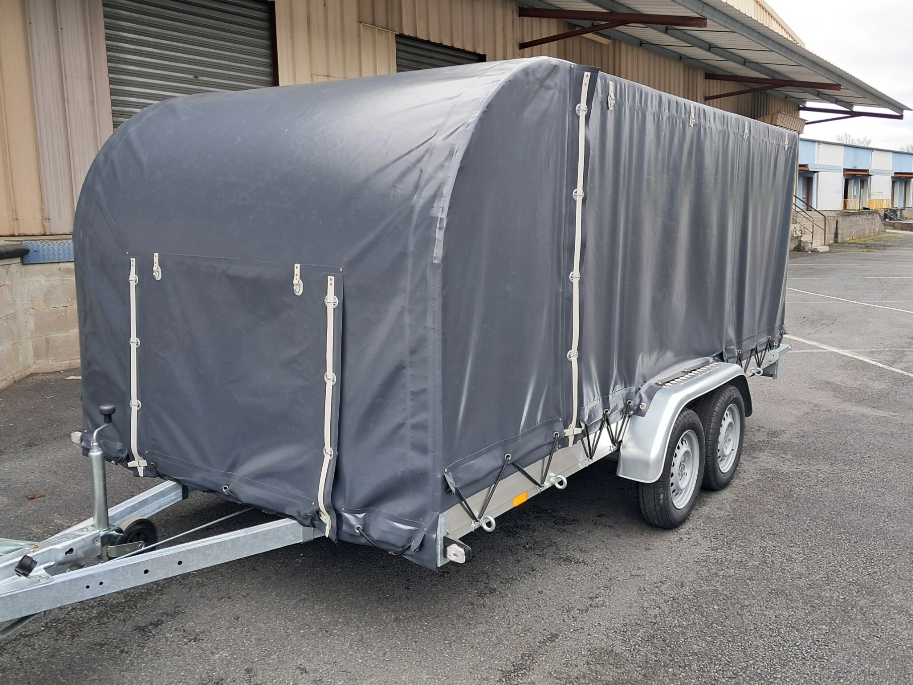 Remorque bâchée 400cm x 188cm sur mesure – photo 2