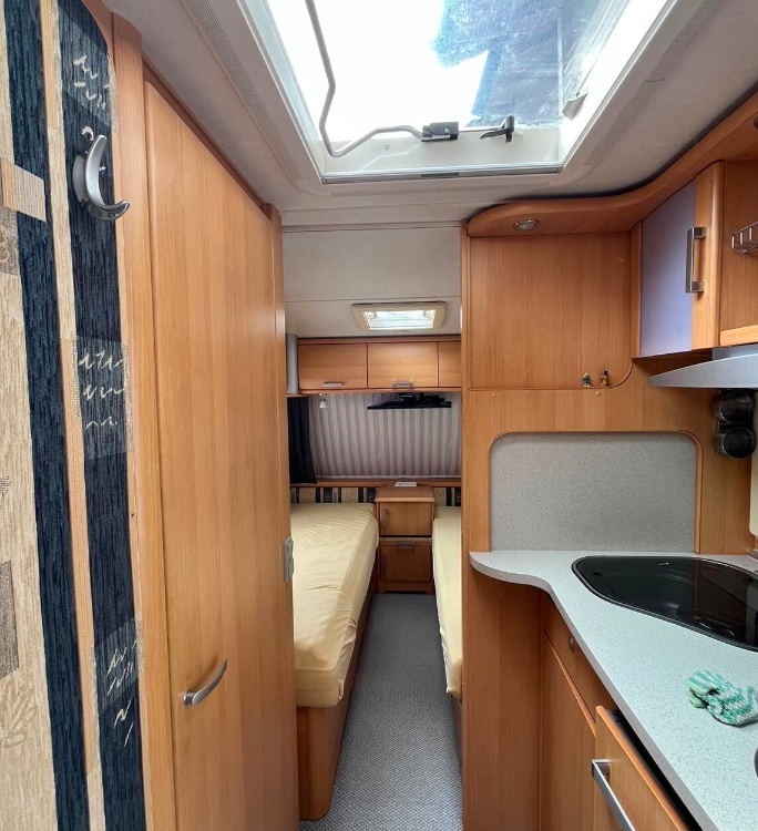 TEC 430 Caravan
