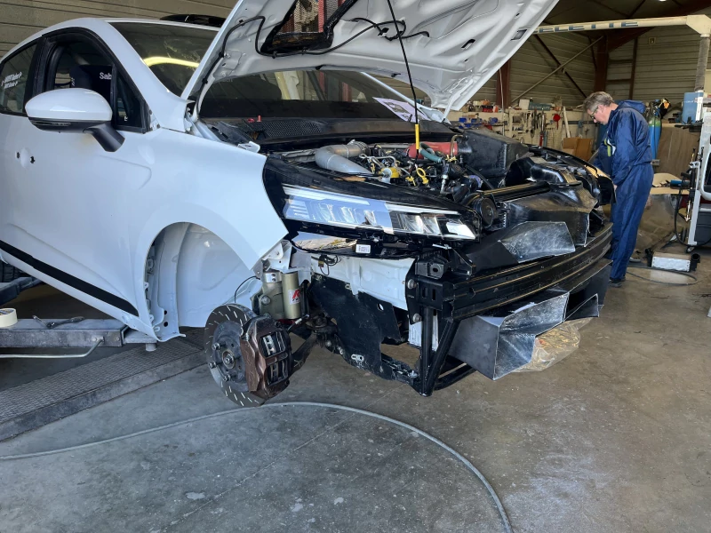 Clio Rally RC4 Phase 2