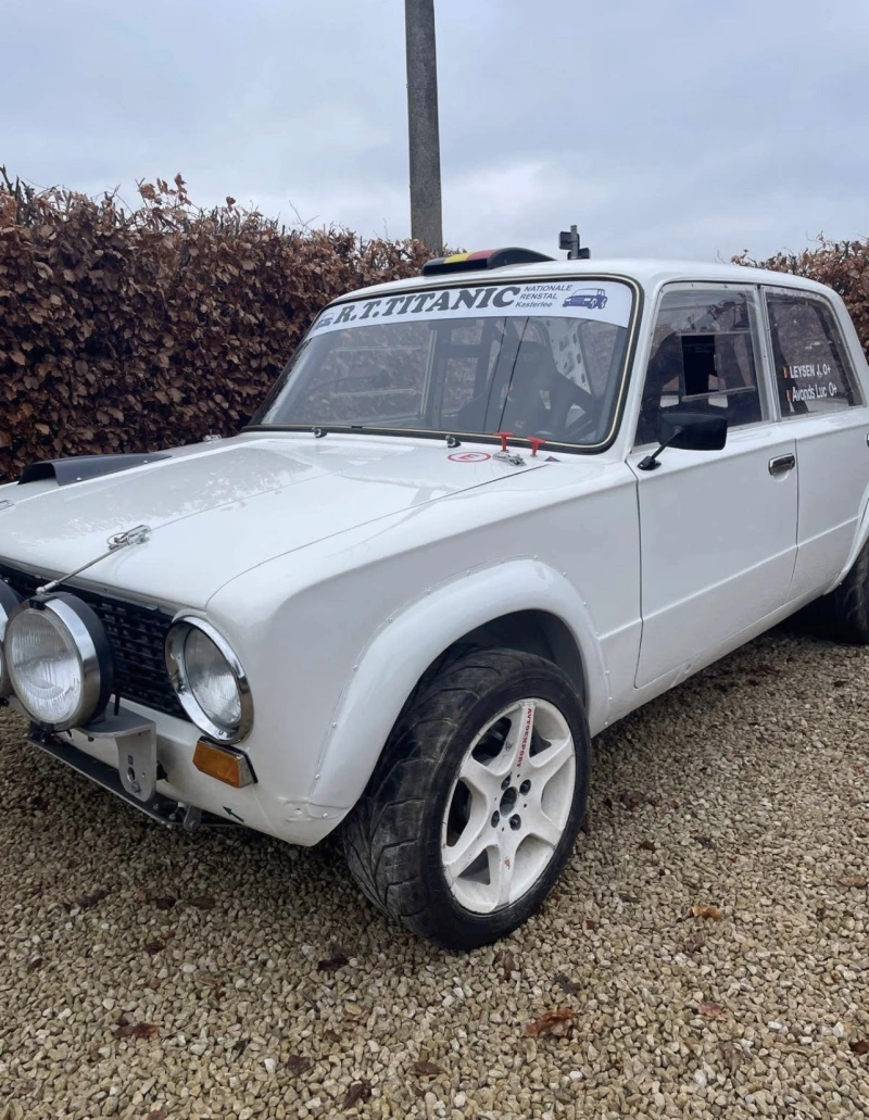 Lada 2101 1 600 cm³ à injection
