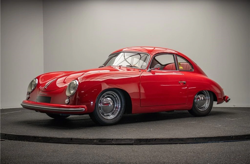 PORSCHE 356