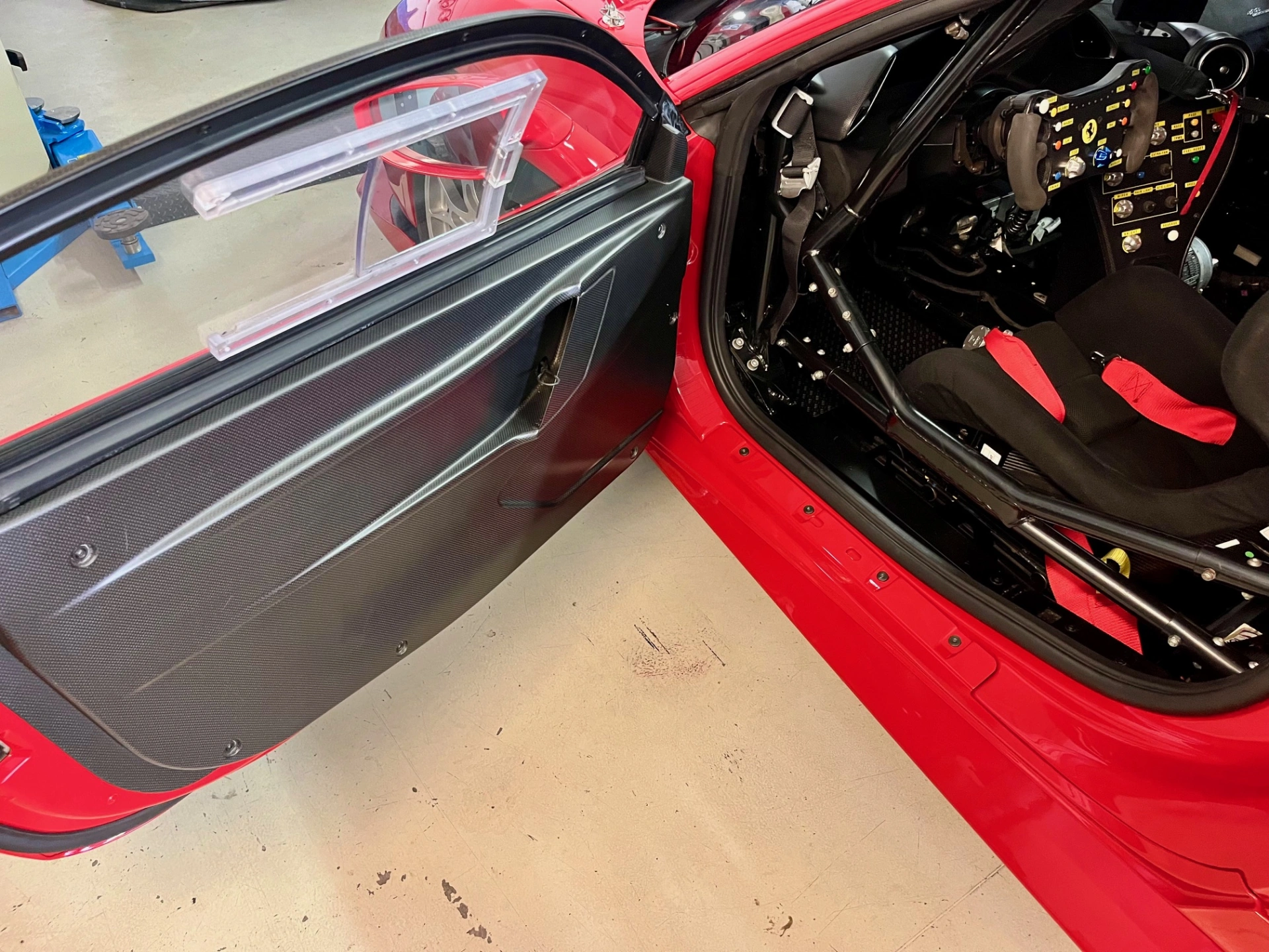 FERRARI 488 Challenge EVO 2019 11.600km – photo 4