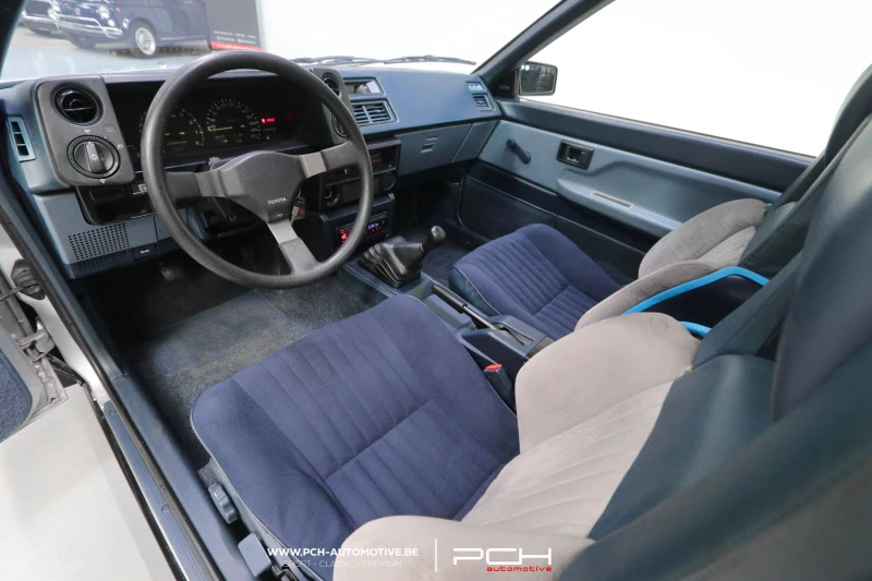 TOYOTA Corolla GT AE86 1.6 Twin Cam 16 Valves - 96.000 Kms - 1985
