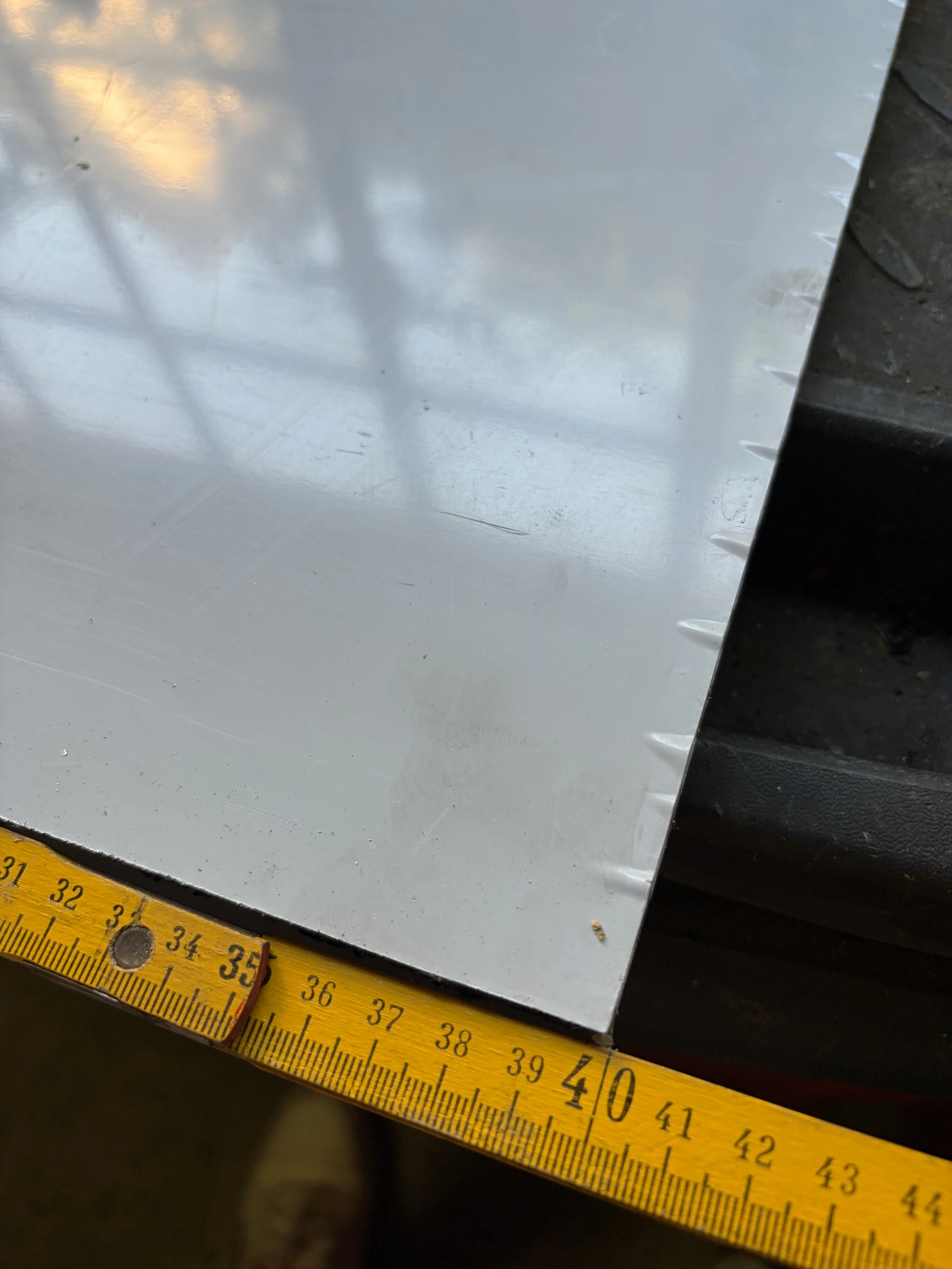 Honeycomb aluminium panels for crash boxes – photo 3