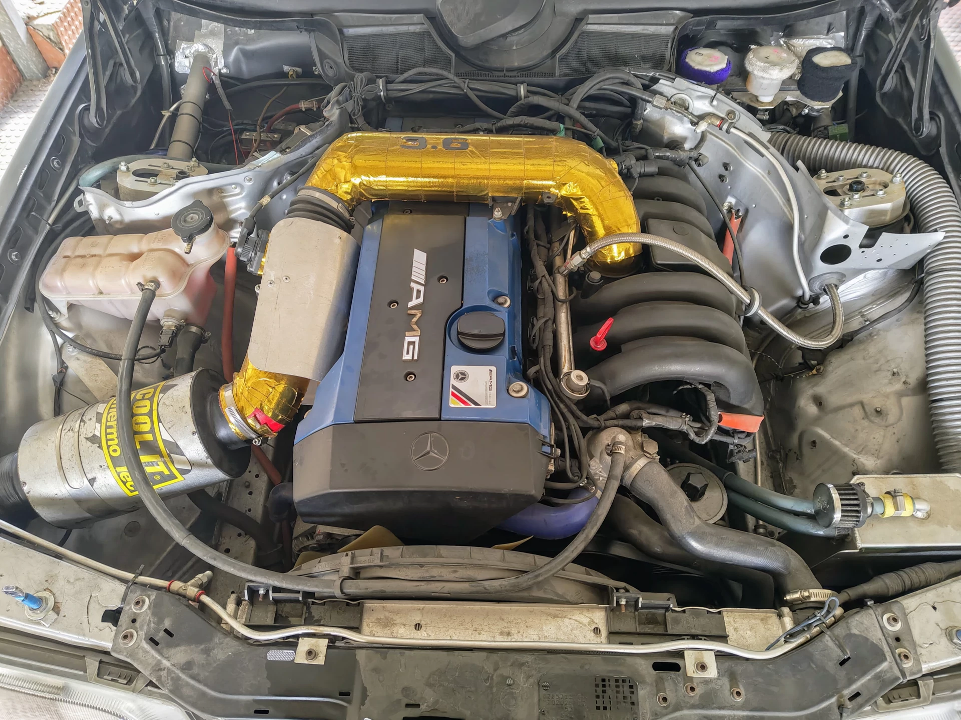 Mercedes Benz W124 AMG 3.6 Legends
