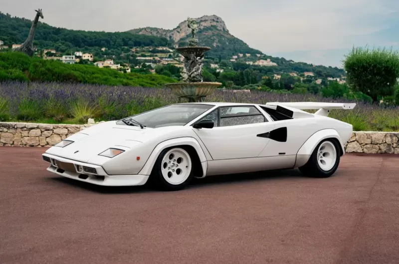 LAMBORGHINI Countach LP400 S
