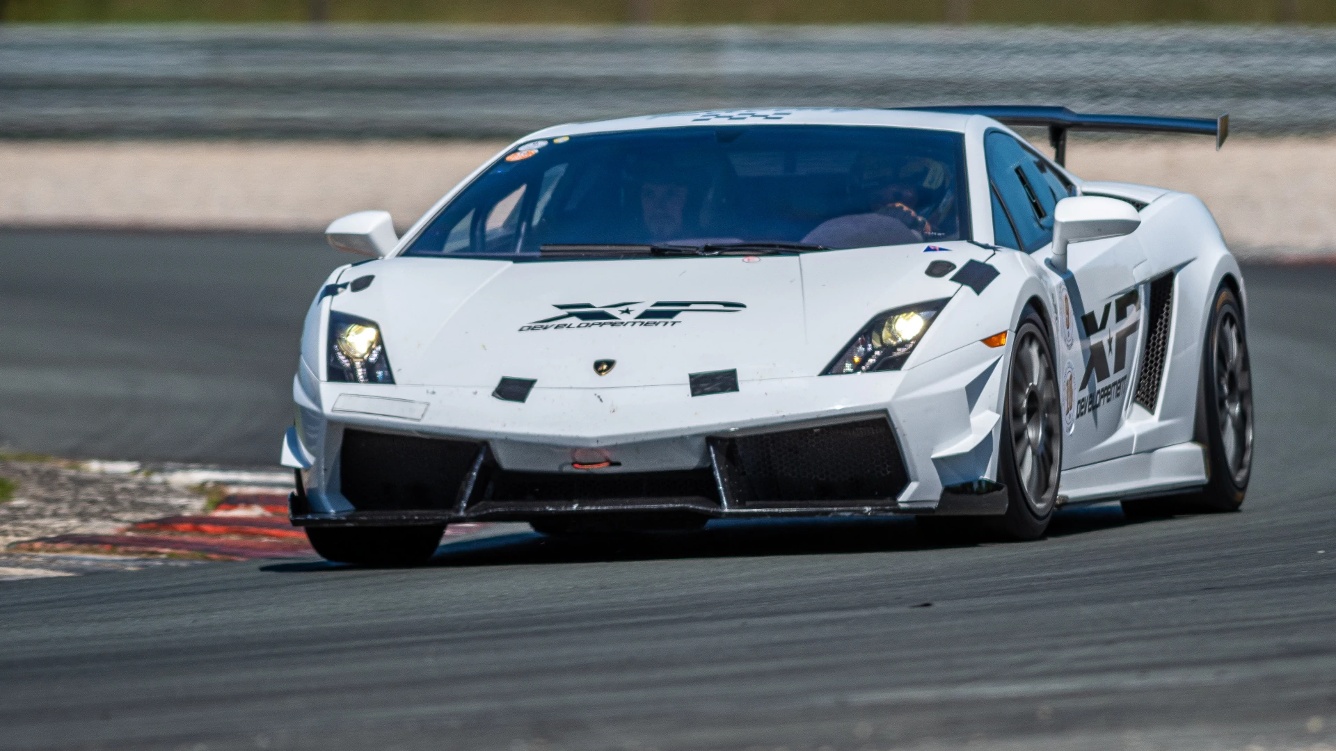 Unique Lamborghini Gallardo Super Trofeo – photo 1