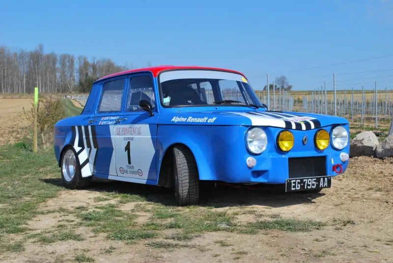 RENAULT 8 PROTO