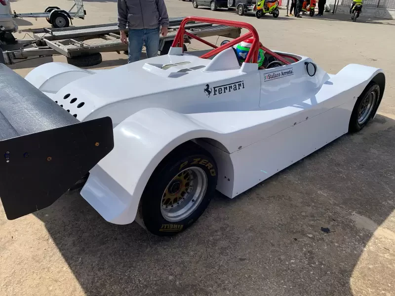 SPORTS HISTORICAL PROTOTYPE FERRARI 3.0 8 CYLINDER