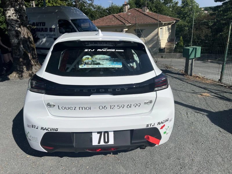 STJRACING LOUE 208 FRC6