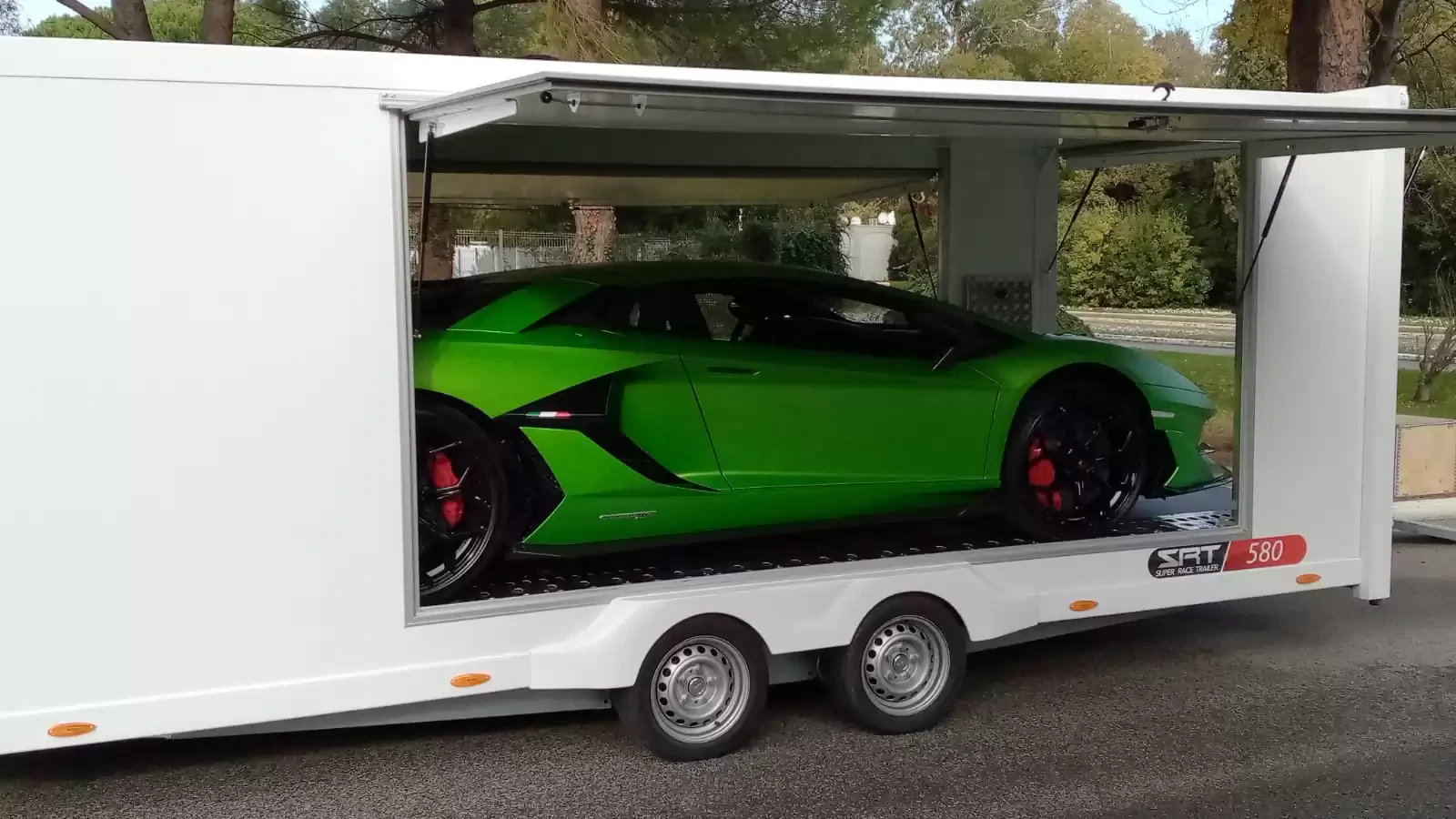 Closed car door VERENE type SRT GT – photo 1