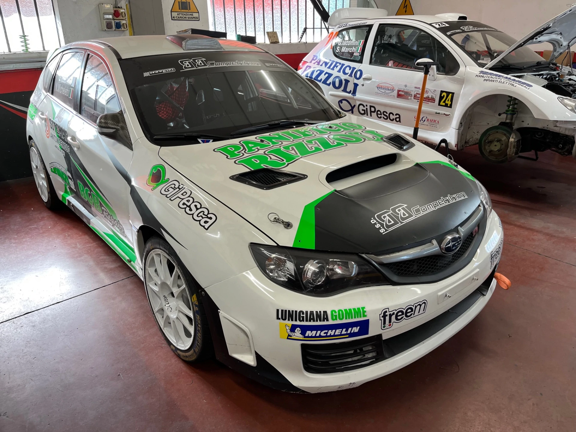 SUBARU IMPREZA STI R4