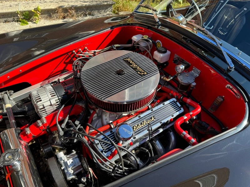 COBRA DE GARDNER DOUGLAS, châssis MK4, V8 3,5 – photo 3
