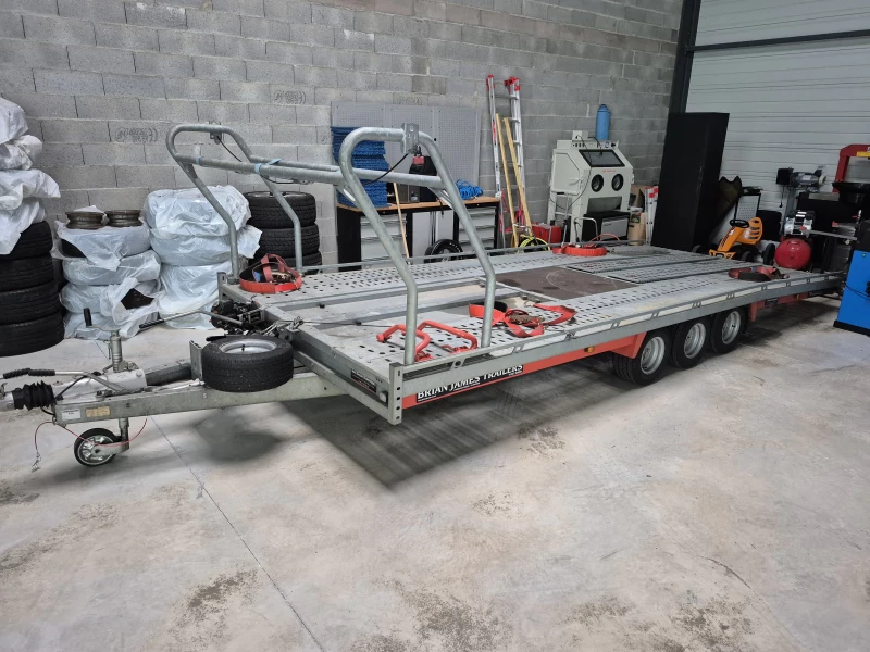 Brian James T6 trailer