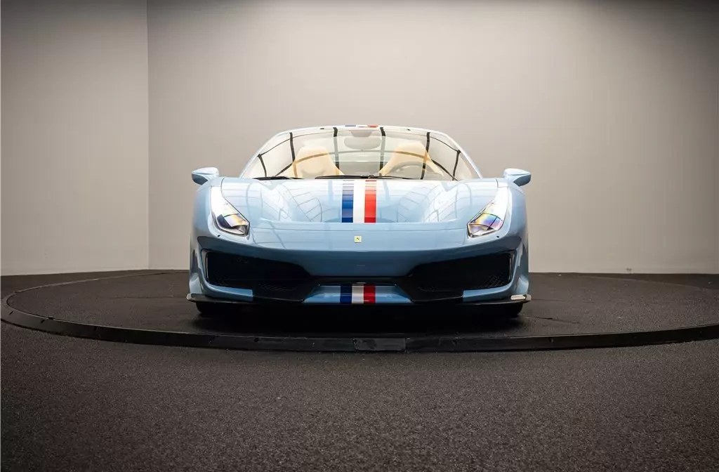 FERRARI 488 PISTA