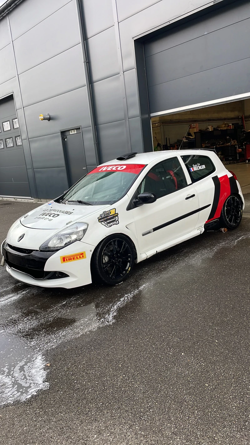 Clio 3 cup x85