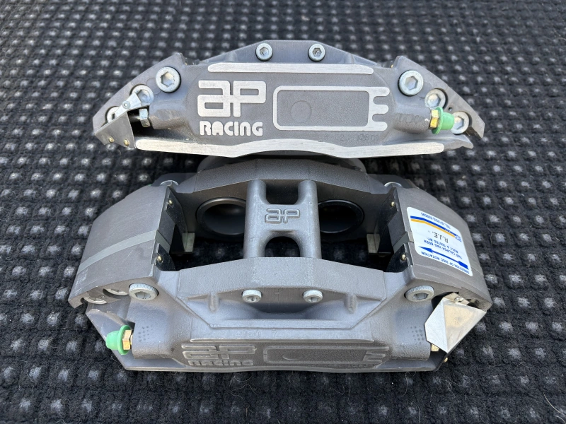 AP RACING CP3720 - Etriers neufs