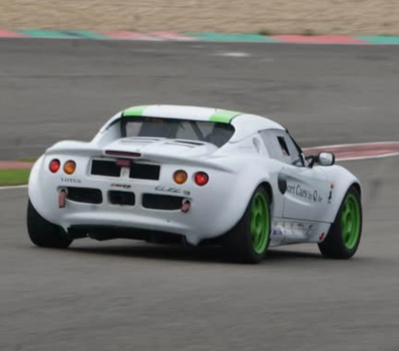 Lotus Elise Trophy UK factory build