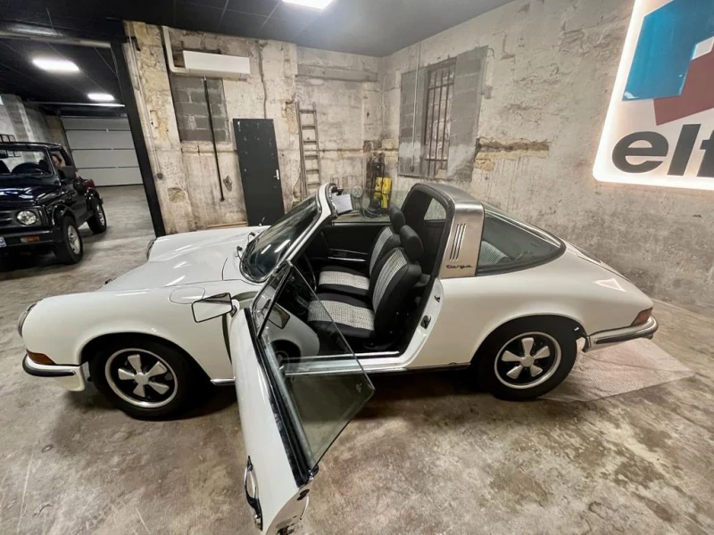 Superb 911 2.4 E TARGA 1973