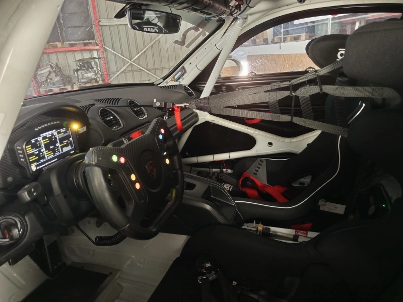 PORSCHE 718 cayman GT4RS CLUBSPORT (2024)
