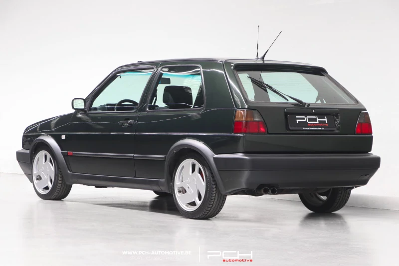VOLKSWAGEN Golf GTI 16v 1.8 139hp + Sunroof - Fully Restored ! - 1990