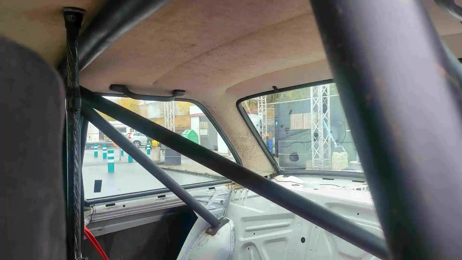 BMW 318I (trackday) FOR SALE – photo 4