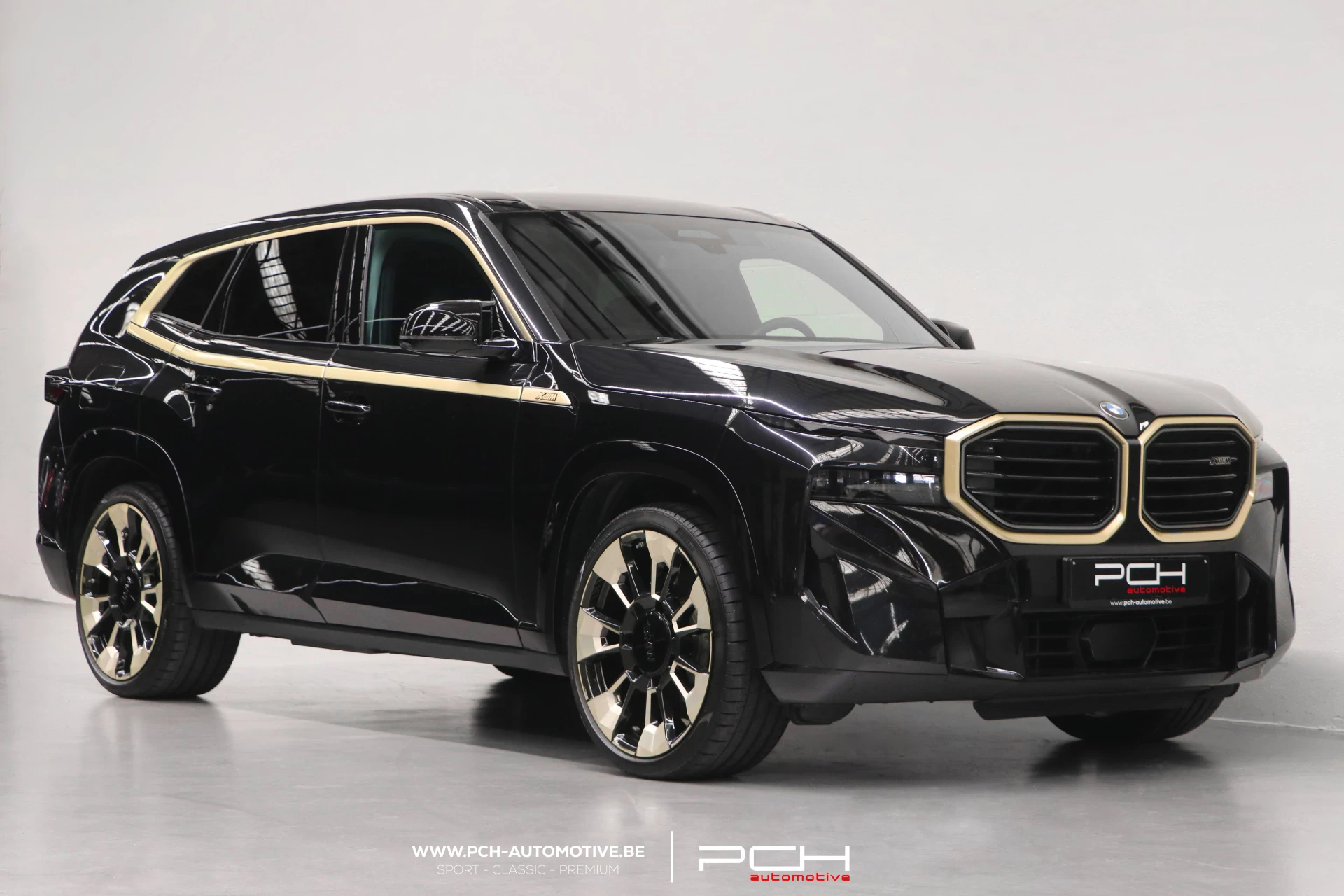 BMW XM 4.4i V8 653hp - Plug-In Hybrid - FULL - 2023