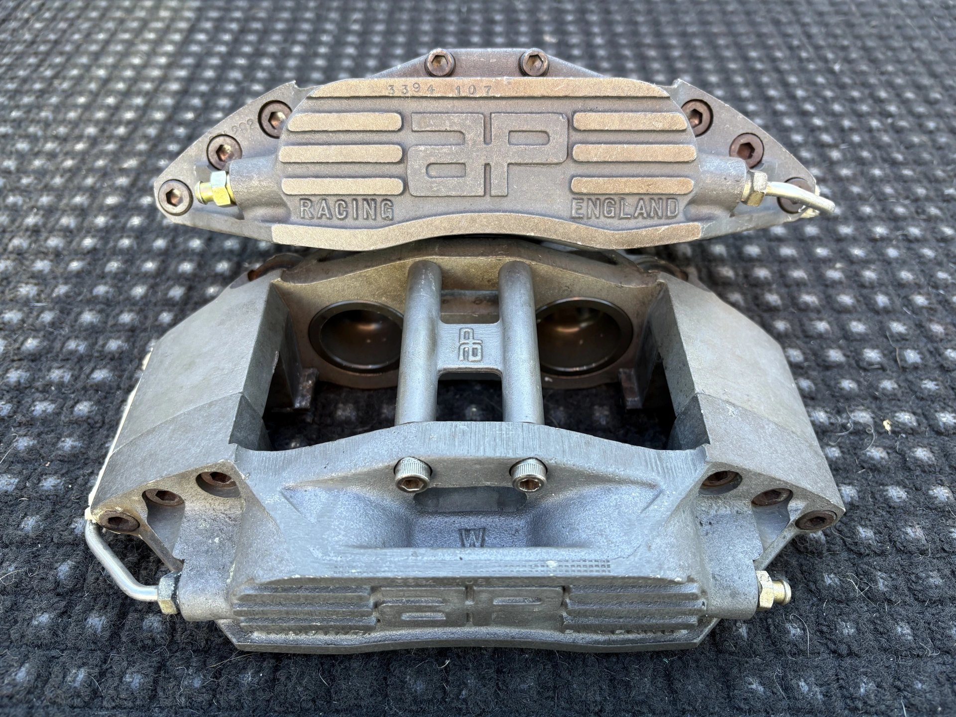 2 AP Racing CP3394 4-piston calipers – Gr A / VHC – photo 1