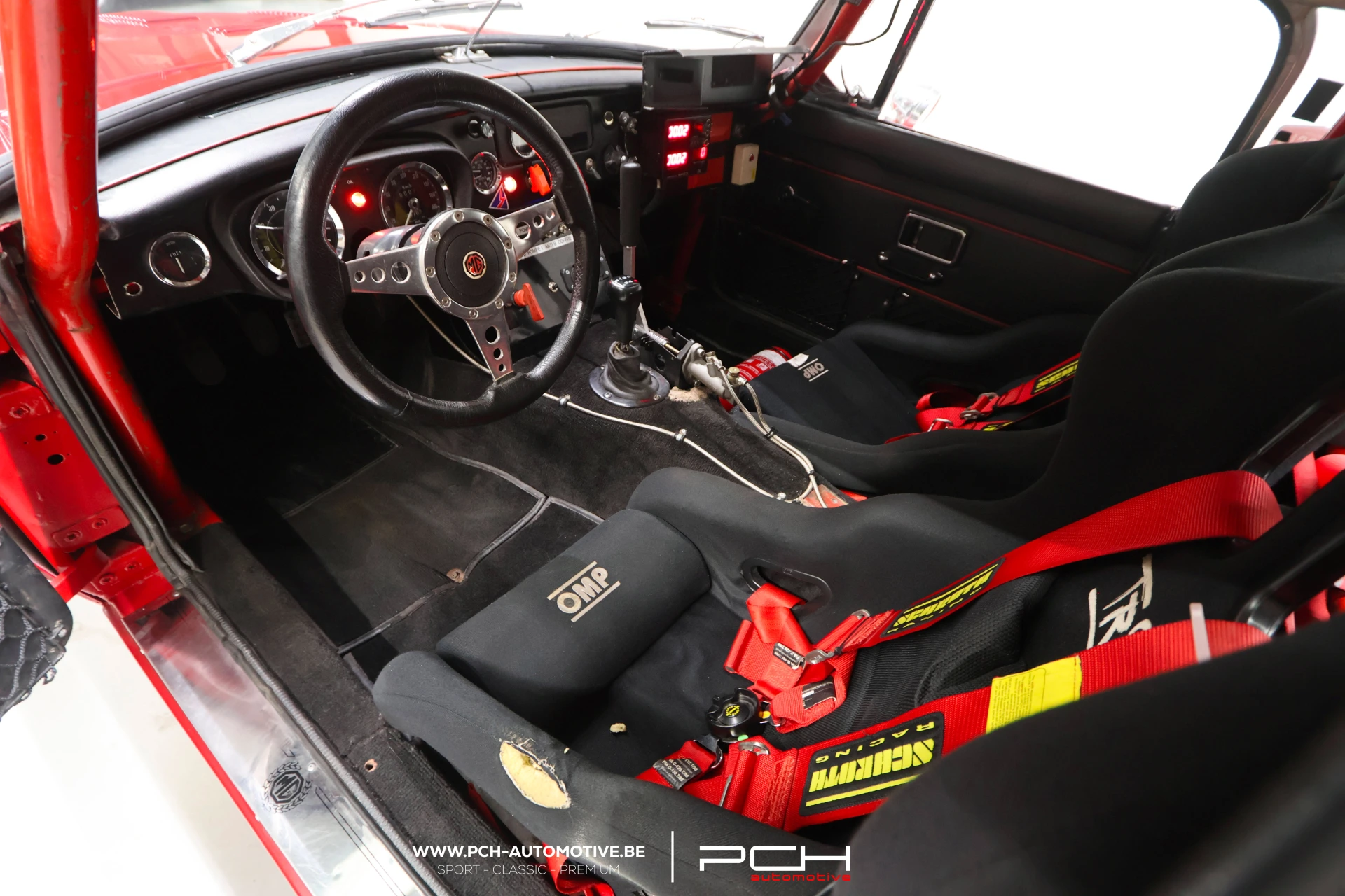 MG MGB 2.0 137hp + Box 5 + Hard-Top - Rally Car - 1967 – photo 3