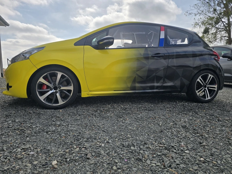 Peugeot 208 with a 206 RC Group N F2000 engine