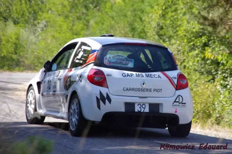 Clio R3 max 250 chv