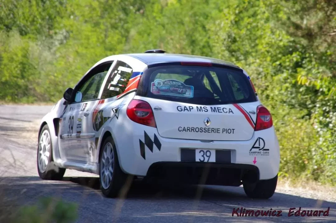 Clio R3 max 250 hp
