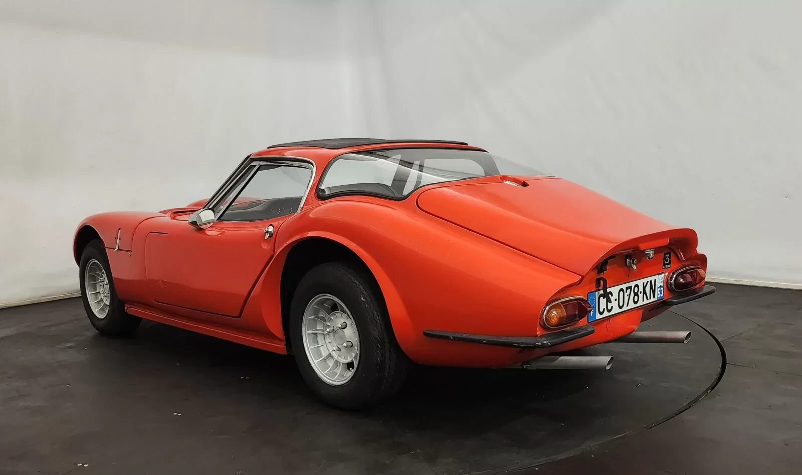 Marcos 3000 GT
