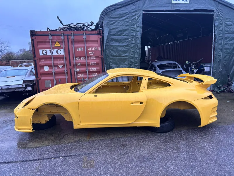 Caisse avec ouvrants Porsche 991 - nombreuses pièces disponibles
