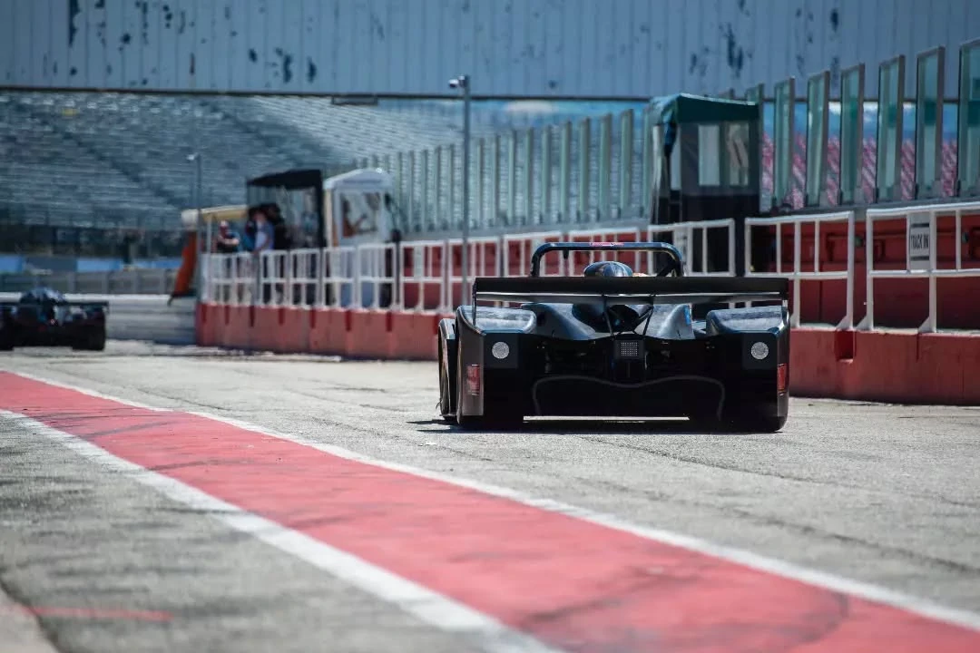 Wolf Tornado GB08 Extreme V8 Ford – photo 4
