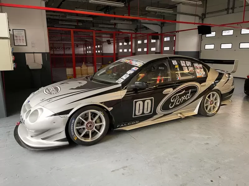 GT COMPETITION FORD FALCON