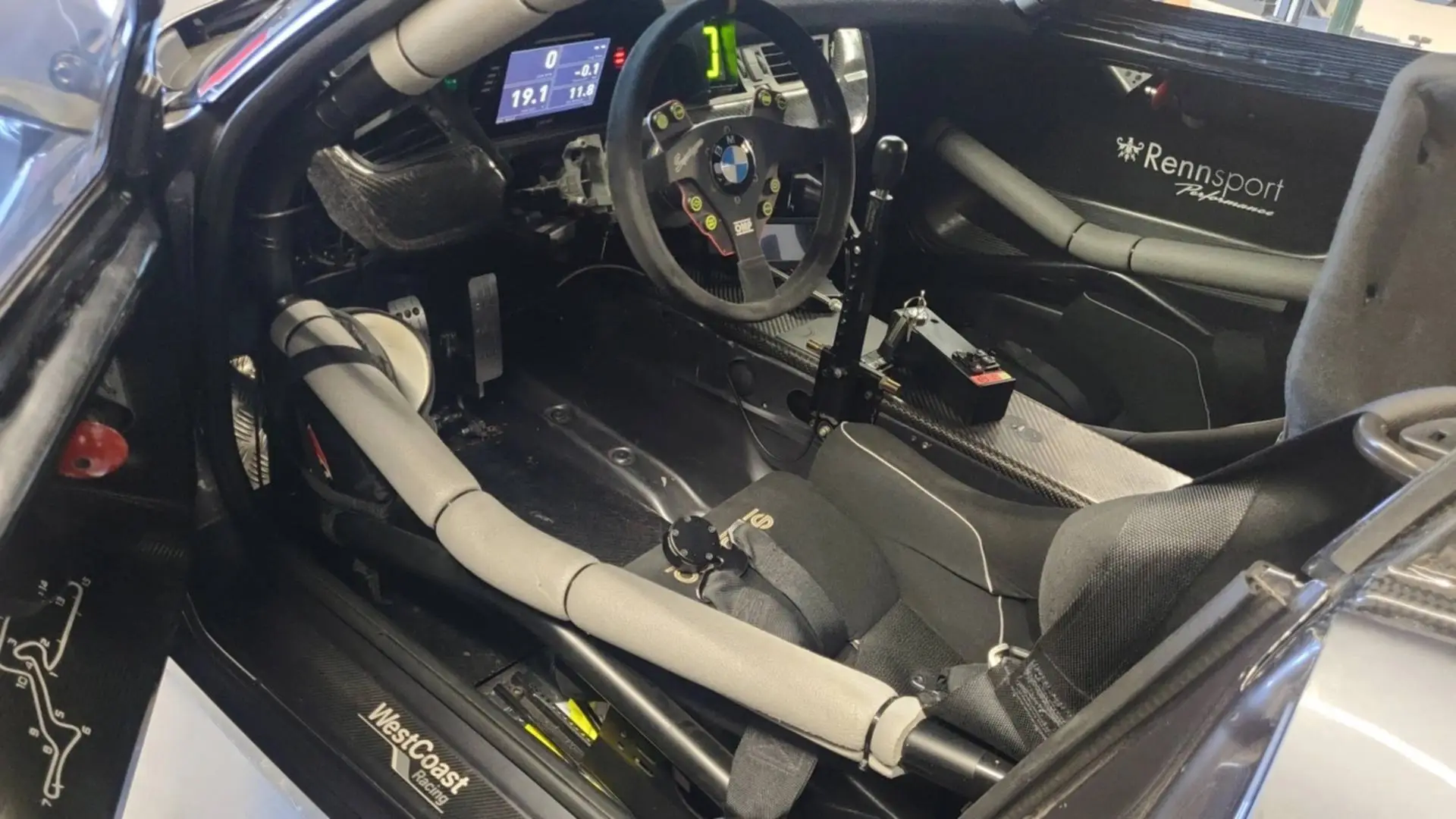 BMW Z4 GT3 WCR – photo 2