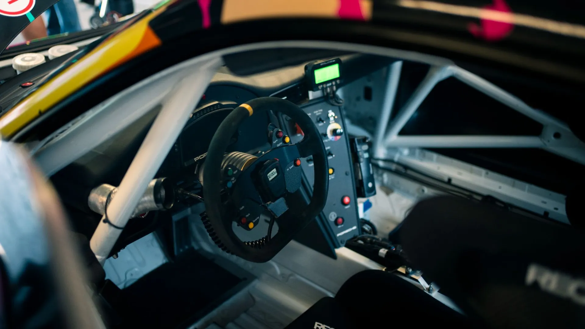 Porsche 991 Cup Phase1 3.8 – photo 2