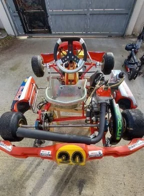 Karting 125 cm3 pour 6 a 11 ans