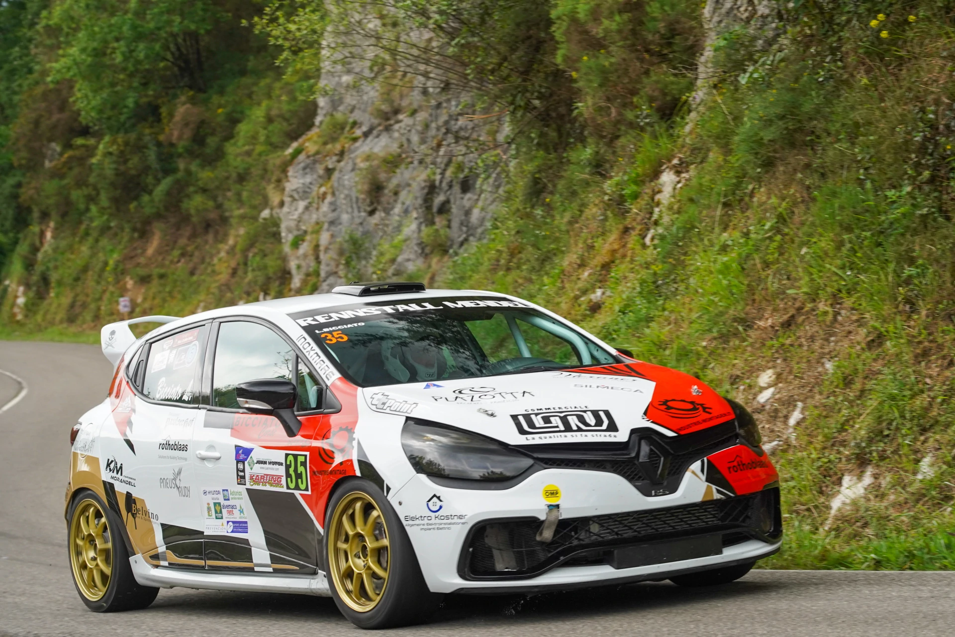 Renault Clio Cup 4 Hillclimb Spec PF5 + Big spare package