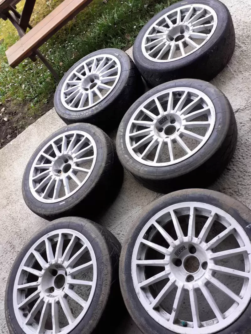 6 Peugeot rims