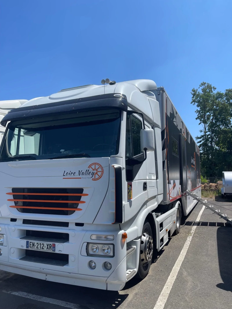 IVECO tractor + CHEREAU semi-trailer fully equipped for motor racing