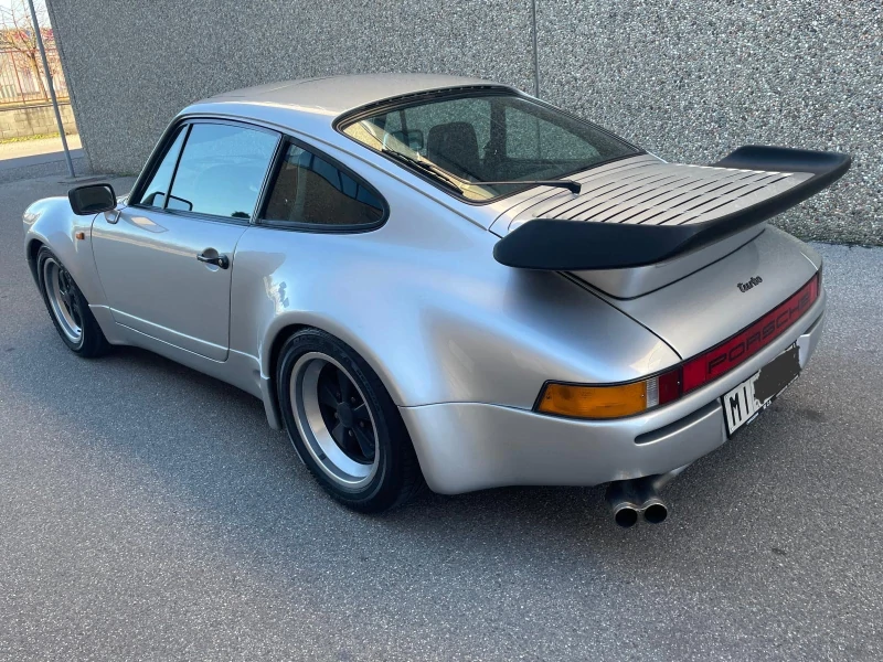 Porsche 930 - 3.3 Turbo - Strosek